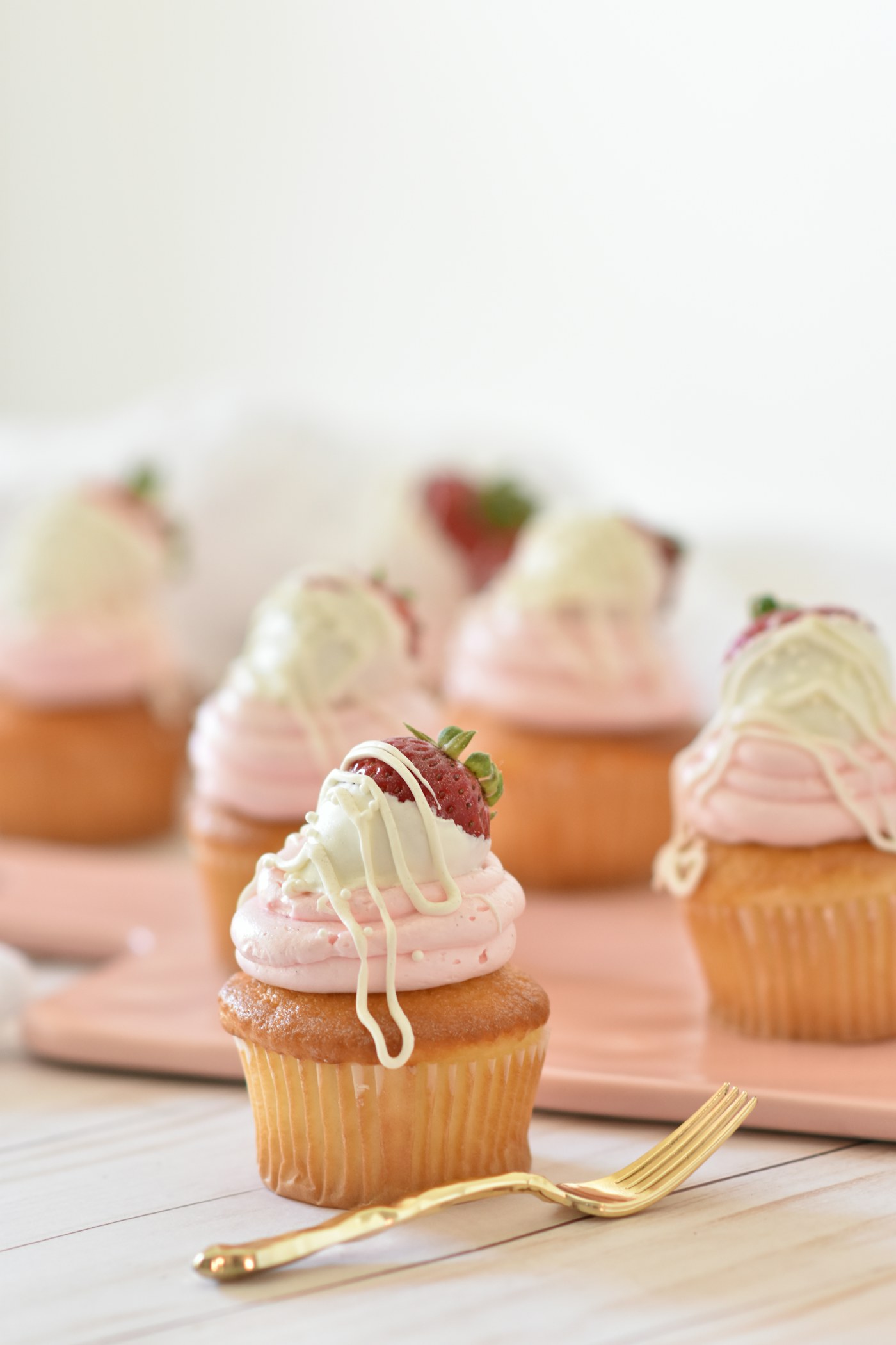Vanilla rose cupcake